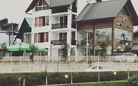 Royal Lake Hotel